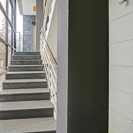 Hotel O Formula Vanivilasa Puram Eksteriør billede